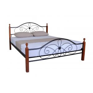 Металеві ліжка на дерев'яних ніжках